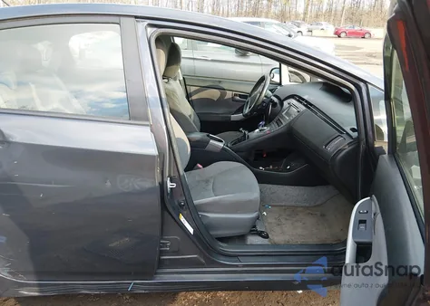 2014 Toyota Prius Two from USA, damaged, VIN JTDKN3DUXE1767624